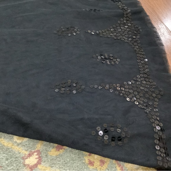 Net and sequin party skirt Old Navy sz 6 - Picture 7 of 9